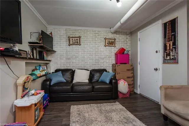 Additional image 37 of 80 Old Country Dr Unit 14