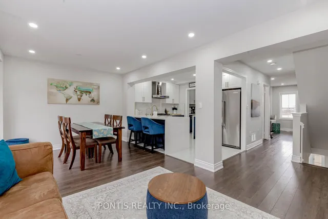 Additional image 19 of 33 Tight Crt