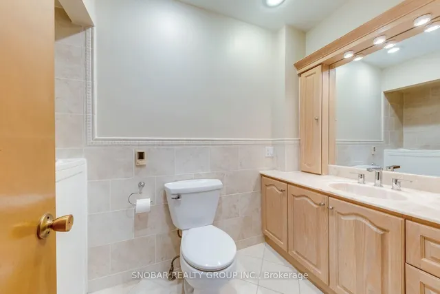 Additional image 14 of 92 Clarion Rd