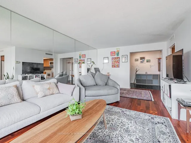 Additional image 7 of 65 Harbour Sq Unit 2204