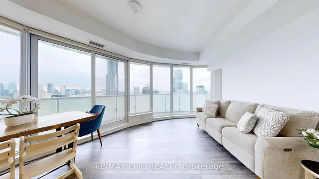 Additional image 10 of 403 Church St Unit 3802