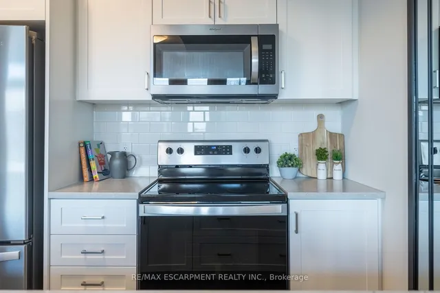 Additional image 21 of 2620 Binbrook Rd Unit 205