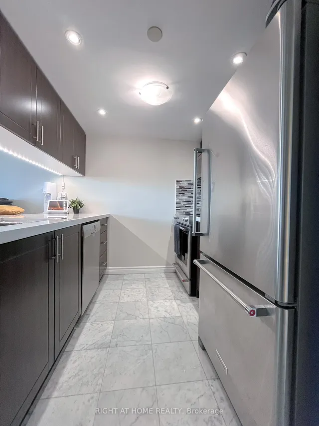 Additional image 4 of 38 Elm St Unit 3207