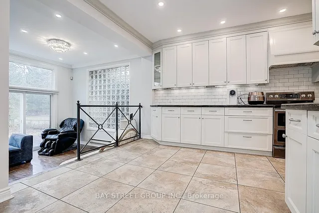 Additional image 22 of 6 Larwood Blvd