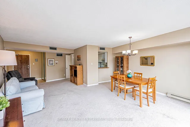 Additional image 11 of 1230 Marlborough Crt Unit 406