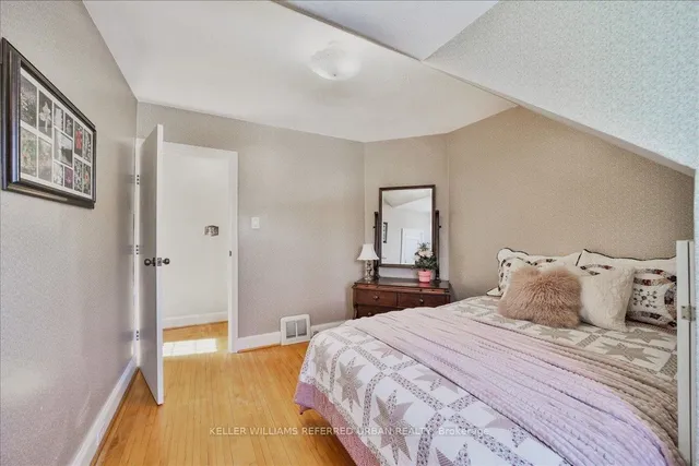 Additional image 23 of 8 Abbotsford Rd