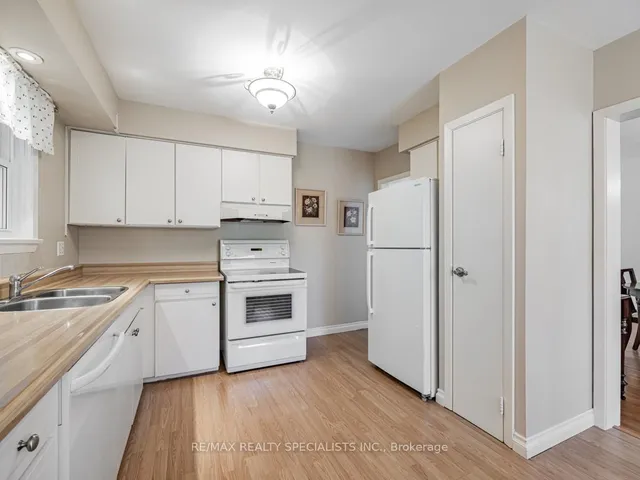 Additional image 13 of 8 Beveridge Dr