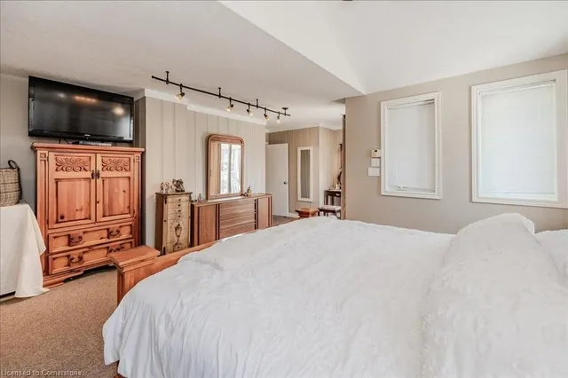 Additional image 22 of 1275 Ottawa St