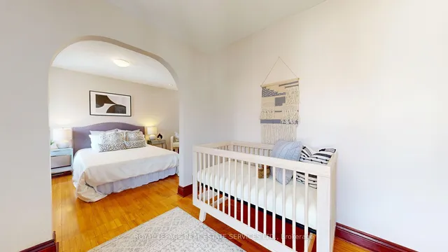 Additional image 25 of 216 Humberside Ave