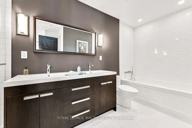 Additional image 18 of 33 Lombard St Unit 4302