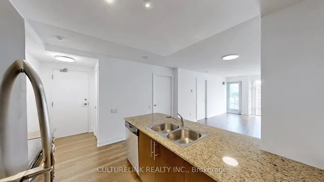 Additional image 8 of 2191 Yonge St Unit 2812