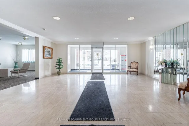 Additional image 21 of 416 LIMERIDGE Rd Unit 109