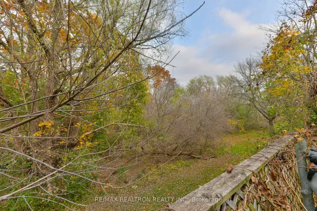 Additional image 44 of 32 Bobwhite Cres