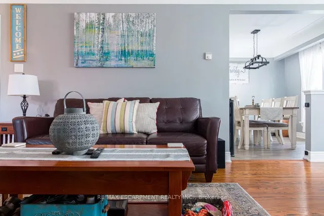 Additional image 8 of 3 Pleasant Ave