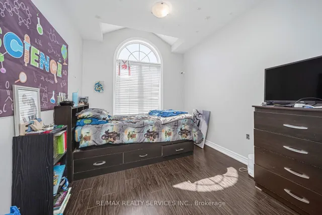 Additional image 21 of 15 Ebury Dr