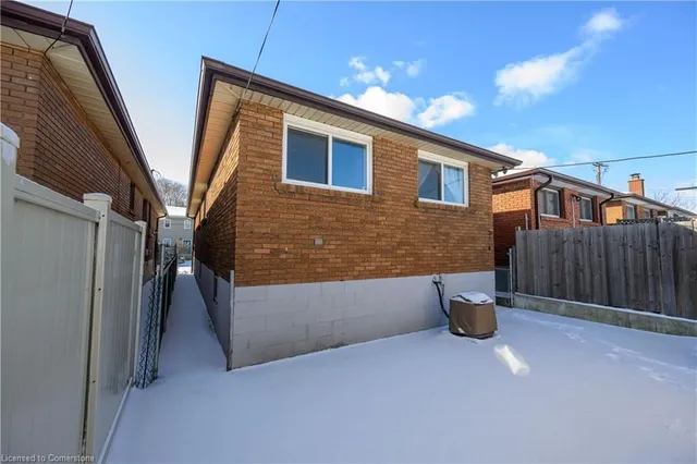 Additional image 25 of 67 Burton St