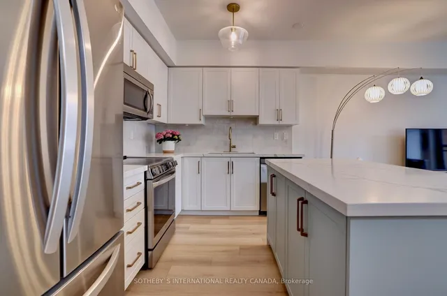 Additional image 10 of 370 Wallace Ave Unit 702