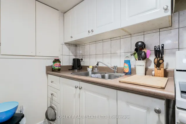 Additional image 27 of 11 Trinnell Blvd