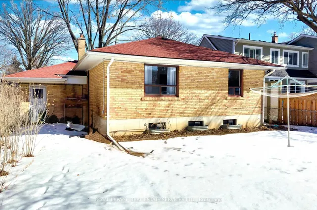 Additional image 32 of 24 Appledale Rd