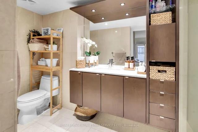 Additional image 25 of 1430 Yonge St Unit 207