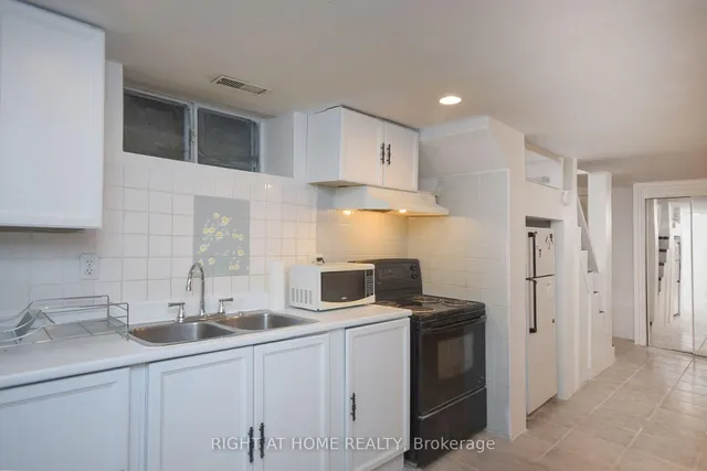 Additional image 32 of 2 Astoria Ave