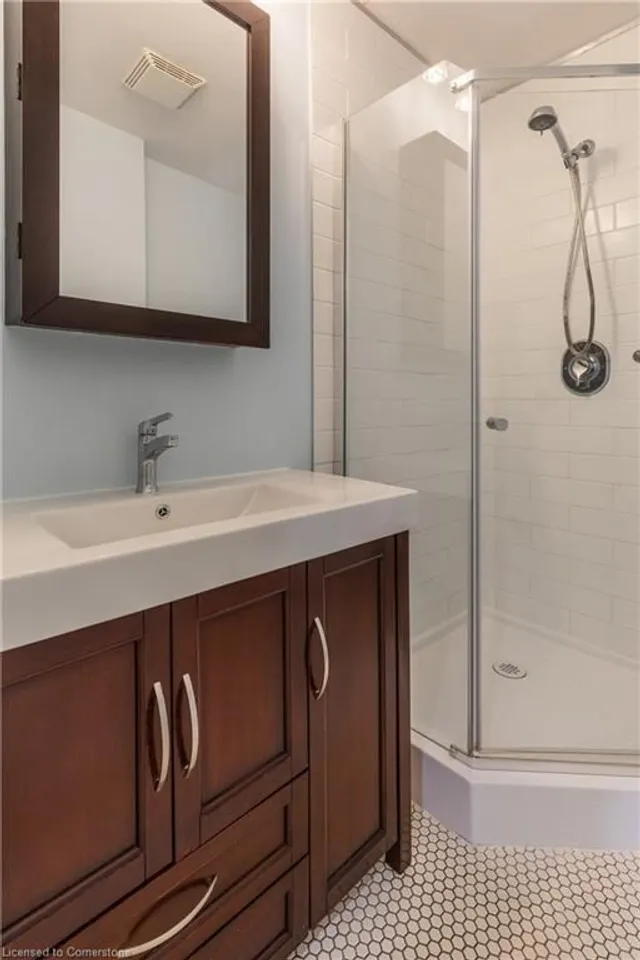 Additional image 31 of 280 Bold St