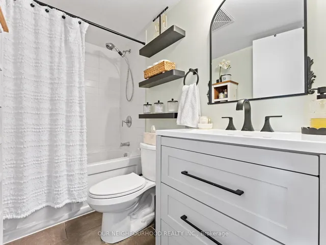 Additional image 26 of 15 Fort York Blvd Unit 1208