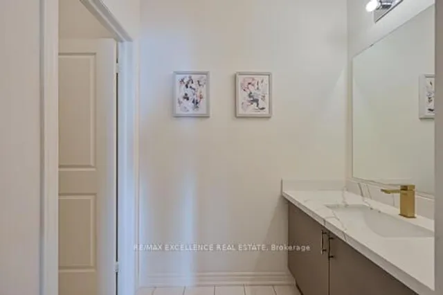 Additional image 44 of 469 Dundas St