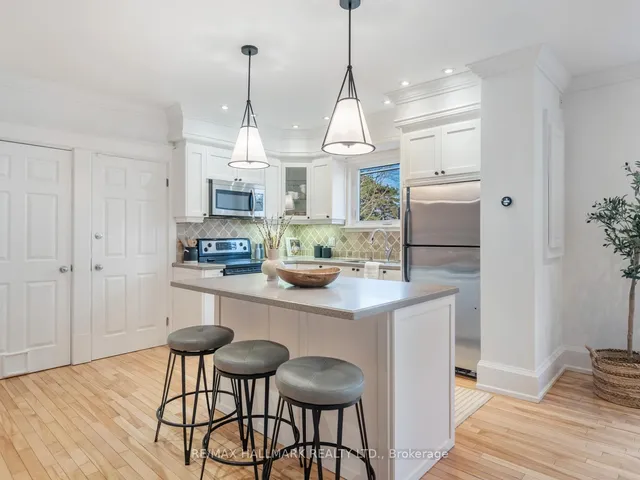 Additional image 12 of 32 Cambridge Ave