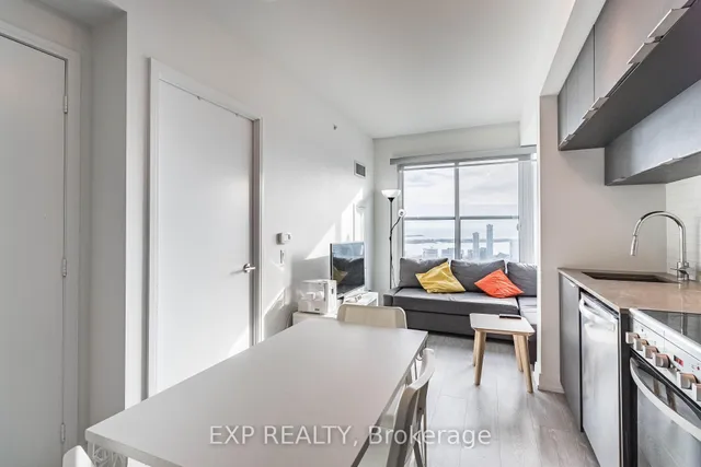 Additional image 9 of 181 Dundas St Unit 5207