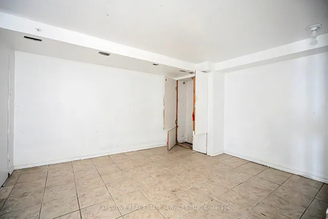 Additional image 27 of 190 CAMERON Ave