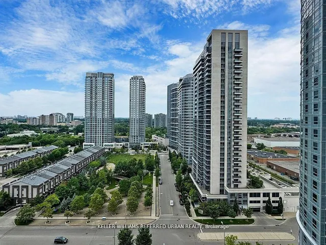 Additional image 31 of 125 Village Green Sq Unit 1609