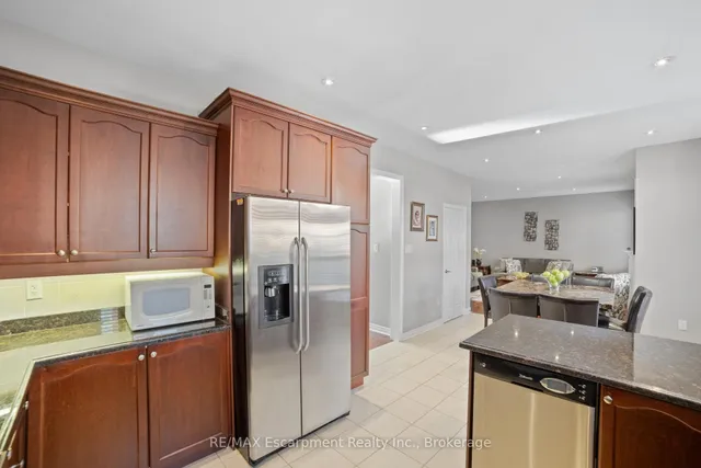 Additional image 27 of 18 Cooperage St