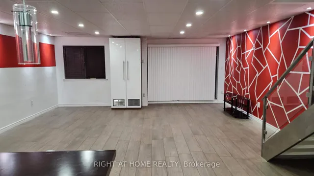 Additional image 3 of 4001 Don mills Rd Unit 108