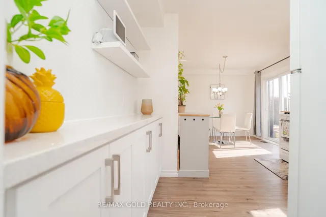 Additional image 11 of 3 Crawley Dr