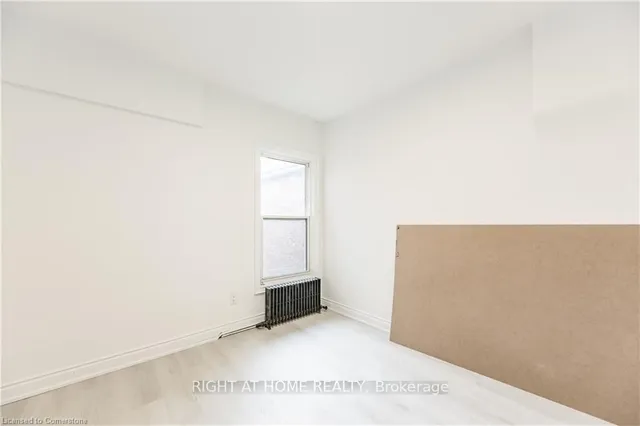 Additional image 16 of 136 Macnab St