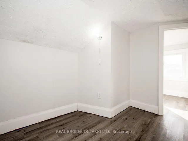 Additional image 23 of 227 East 23rd St