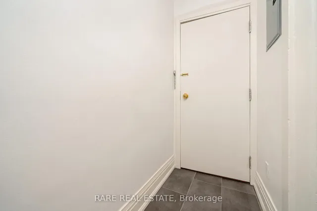 Additional image 17 of 216 Oakwood Ave