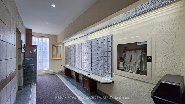 Additional image 40 of 90 Ling Rd Unit 1101