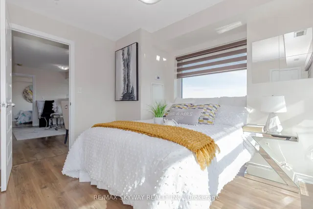 Additional image 29 of 215 Queen St Unit 403