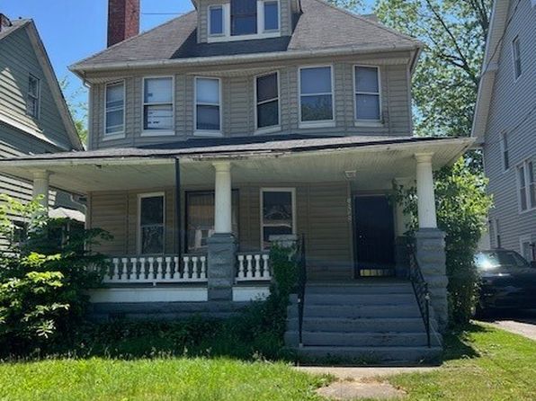 10842 Grantwood Ave, Cleveland, OH 44108