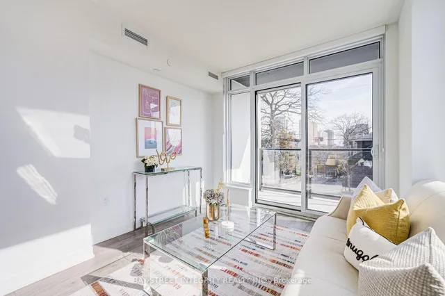 Additional image 20 of 556 Marlee Ave Unit 205