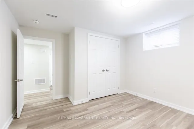 Additional image 25 of 9 WEST 22ND St