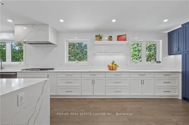 Additional image 11 of 52 Rosewood Dr