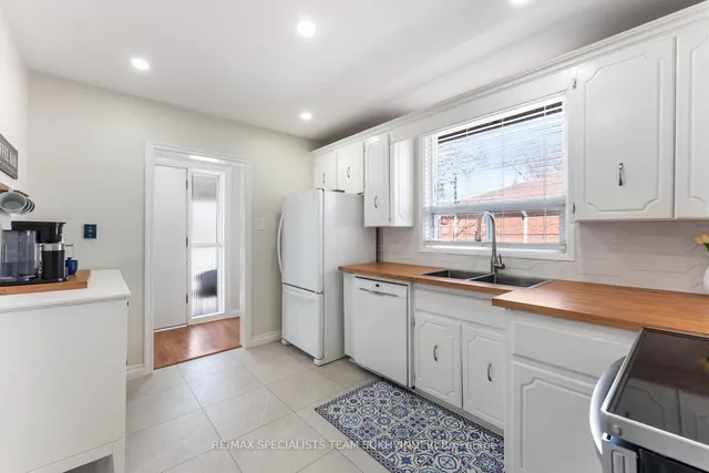 Additional image 11 of 21 White Abbey Park