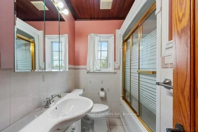 Additional image 17 of 70 Lovilla Blvd