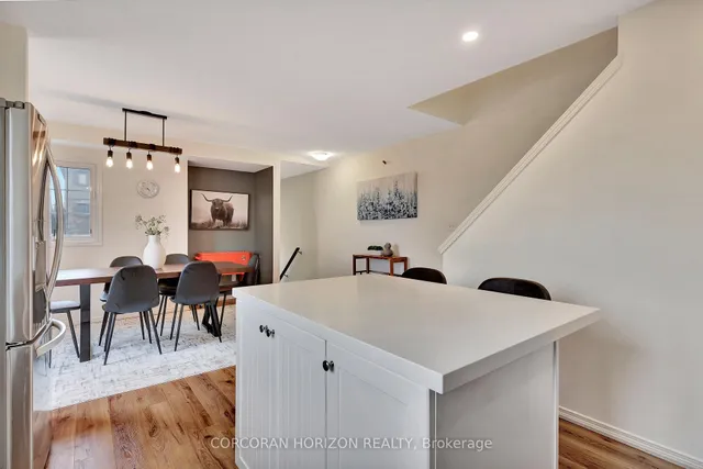 Additional image 11 of 931 Glasgow St Unit 23C