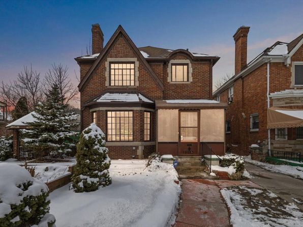 18051 Santa Barbara Dr, Detroit, MI 48221