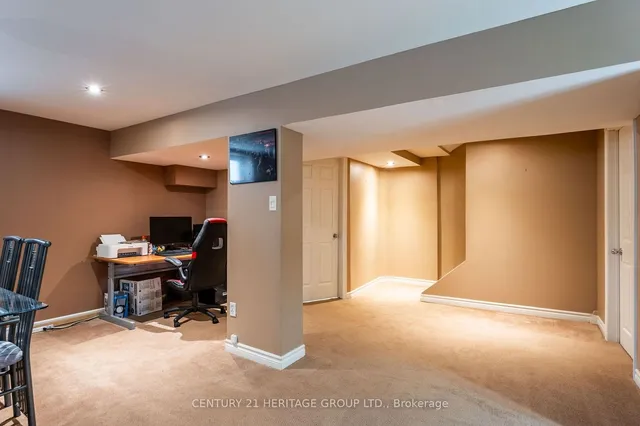 Additional image 28 of 54 Sherwood Rise