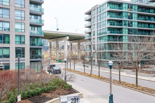 Additional image 28 of 219 Fort York Blvd Unit 203